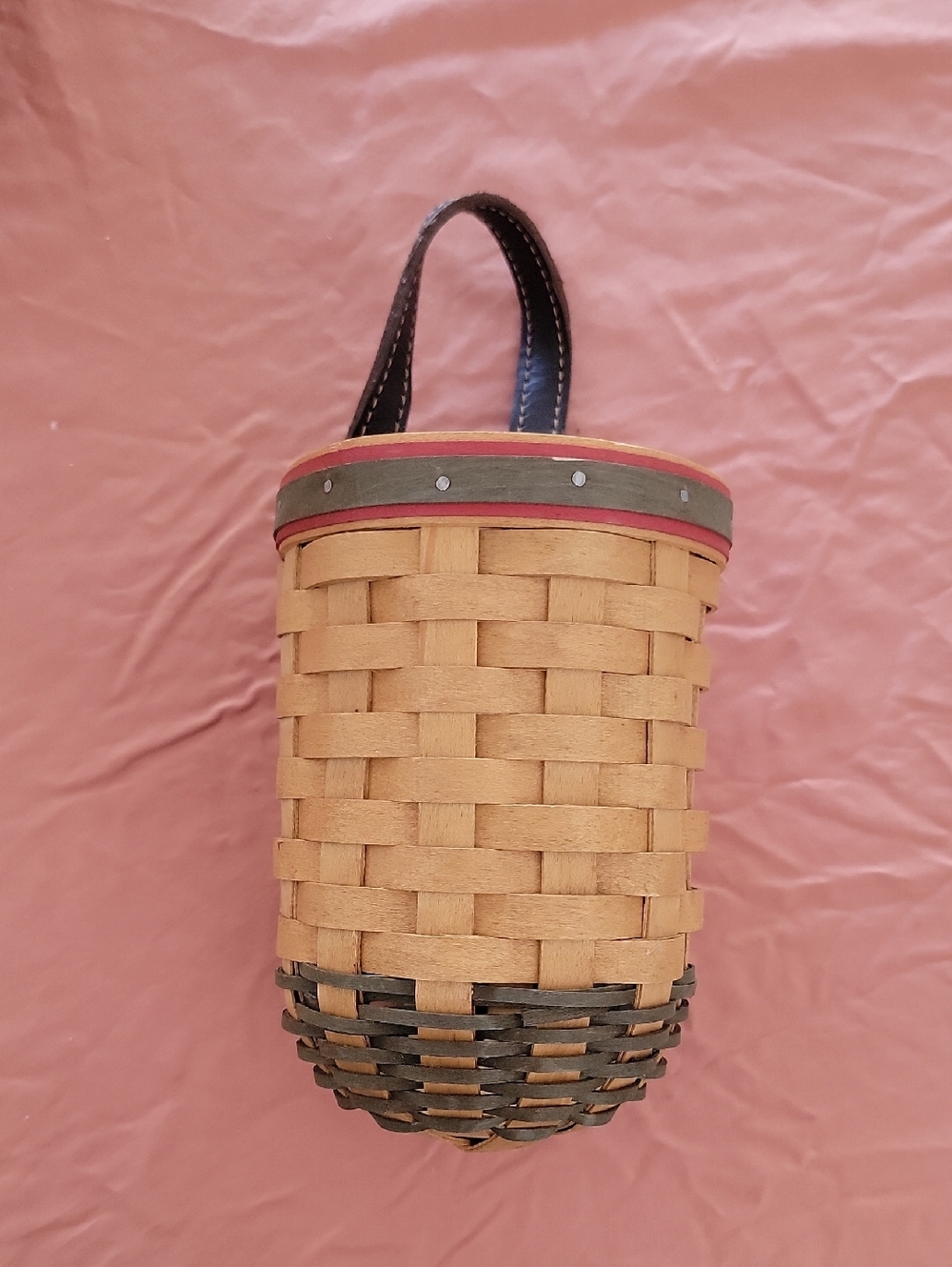 Longaberger 2002 Santa's Helper Basket Hanging